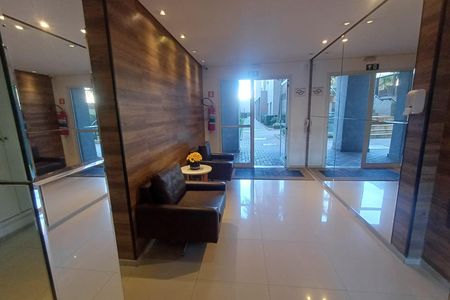 Sala de apartamento à venda com 2 quartos, 66m² em Vila Metalúrgica, Santo André