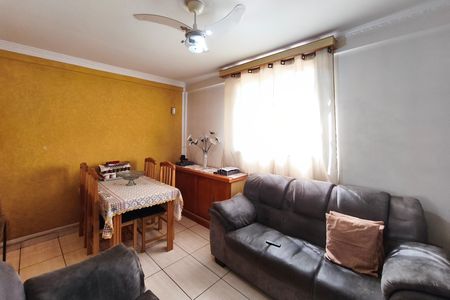 Sala de apartamento à venda com 2 quartos, 72m² em Parque Residencial Vila União, Campinas
