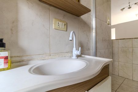 Banheiro de kitnet/studio à venda com 1 quarto, 40m² em Santa Cecilia, São Paulo