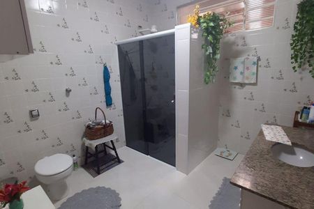 Casa à venda com 2 quartos, 211m² em Vila Helena, Jundiaí