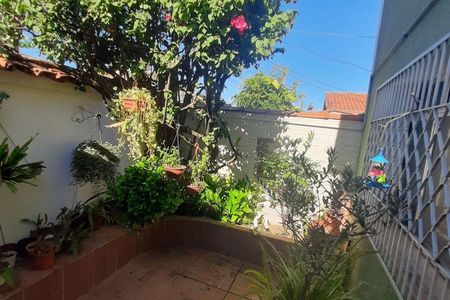 Casa à venda com 2 quartos, 211m² em Vila Helena, Jundiaí