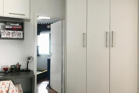 Foto 04 de casa de condomínio à venda com 4 quartos, 325m² em Alphaville, Santana de Parnaíba