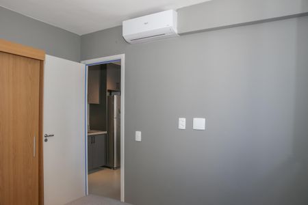 Quarto de apartamento à venda com 1 quarto, 29m² em Vila Romana, São Paulo