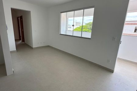 Casa à venda com 3 quartos, 79m² em Santa Rosa, Belo Horizonte
