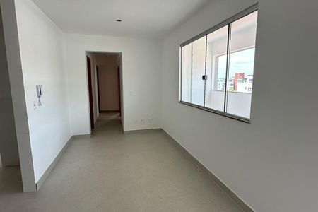 Casa à venda com 3 quartos, 79m² em Santa Rosa, Belo Horizonte