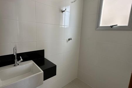 Casa à venda com 3 quartos, 79m² em Santa Rosa, Belo Horizonte