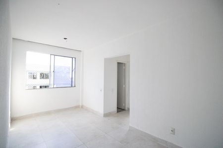 Sala de apartamento para alugar com 2 quartos, 70m² em Pechincha, Rio de Janeiro