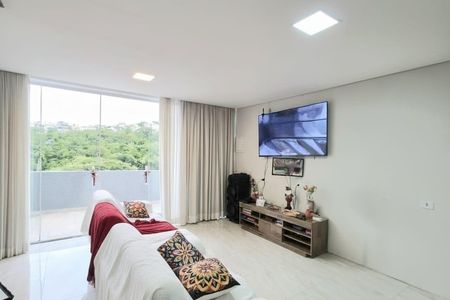 Casa para alugar com 4 quartos, 340m² em Parque Jaguari (fazendinha), Santana de Parnaíba