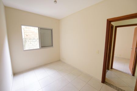 Apartamento para alugar com 3 quartos, 85m² em Vila Iapi, Taubaté
