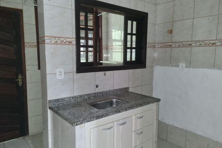Casa à venda com 2 quartos, 95m² em Sapê, Niterói