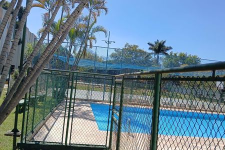 Apartamento à venda com 2 quartos, 65m² em Jardim Cocaia, Guarulhos