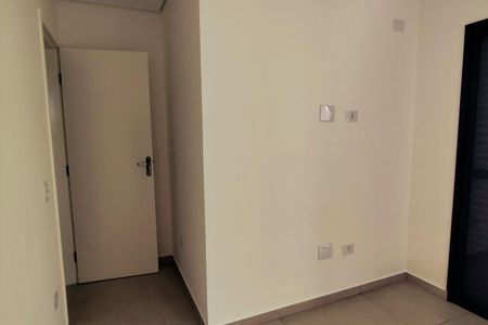 Casa à venda com 3 quartos, 101m² em Vila Scarpelli, Santo André
