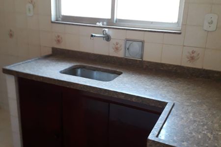 Casa à venda com 2 quartos, 128m² em Viçoso Jardim, Niterói