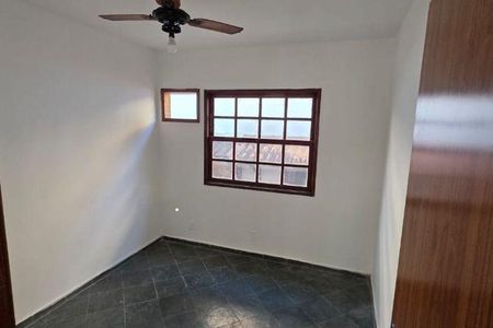 Casa à venda com 2 quartos, 69m² em Sapê, Niterói