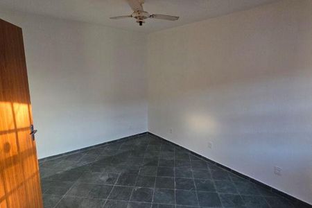 Casa à venda com 2 quartos, 69m² em Sapê, Niterói