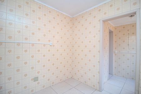 Cozinha de apartamento à venda com 2 quartos, 84m² em Santo Antônio, Porto Alegre