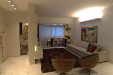 Apartamento à venda com 4 quartos, 150m² em Belvedere, Belo Horizonte