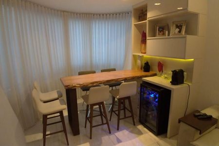 Apartamento à venda com 4 quartos, 150m² em Belvedere, Belo Horizonte