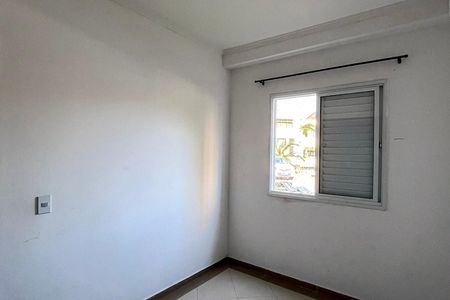 Quarto 1 de apartamento para alugar com 2 quartos, 48m² em Jardim Maria Estela, São Paulo