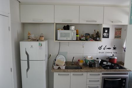 Cozinha de apartamento à venda com 2 quartos, 50m² em Jardim Cocaia, Guarulhos