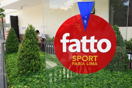 Fachada de apartamento à venda com 2 quartos, 50m² em Jardim Cocaia, Guarulhos