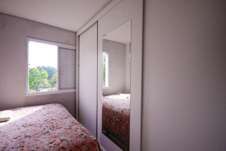Quarto 1  de apartamento para alugar com 2 quartos, 45m² em Parque Fongaro, São Paulo