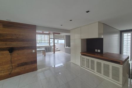 Apartamento à venda com 4 quartos, 330m² em Belvedere, Belo Horizonte