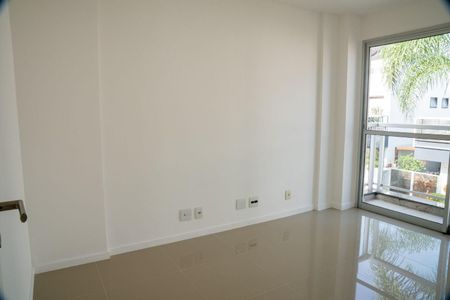 Casa à venda com 4 quartos, 214m² em Recreio dos Bandeirantes, Rio de Janeiro
