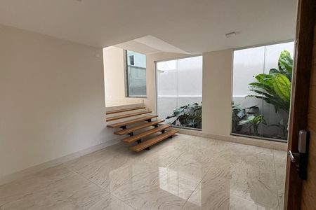 Casa à venda com 5 quartos, 380m² em Residencial Tres (Alphaville), Santana de Parnaíba