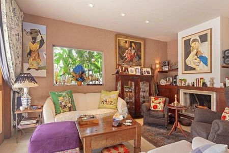 Casa à venda com 4 quartos, 320m² em Residencial Tres (Alphaville), Santana de Parnaíba