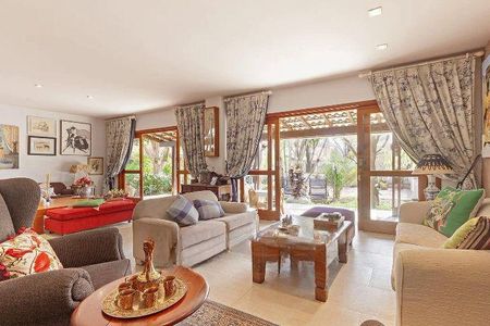Casa à venda com 4 quartos, 320m² em Residencial Tres (Alphaville), Santana de Parnaíba