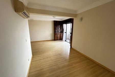 Apartamento à venda com 3 quartos, 136m² em Vila Vianelo, Jundiaí