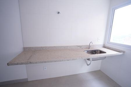 Apartamento para alugar com 2 quartos, 51m² em Vila Rosa, Goiânia
