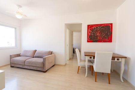 Apartamento à venda com 2 quartos, 55m² em Centro, Canoas