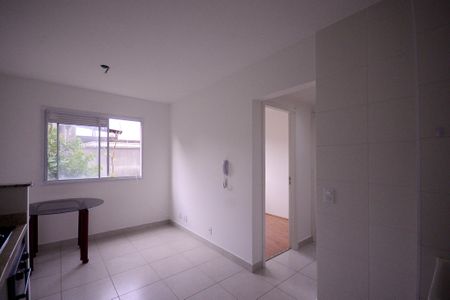Apartamento para alugar com 2 quartos, 36m² em Sacoma, São Paulo