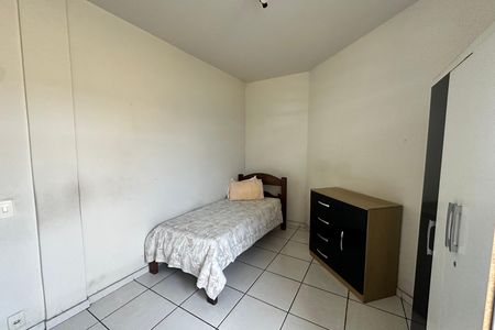 Quarto 2 de apartamento à venda com 3 quartos, 70m² em Alto Barroca, Belo Horizonte