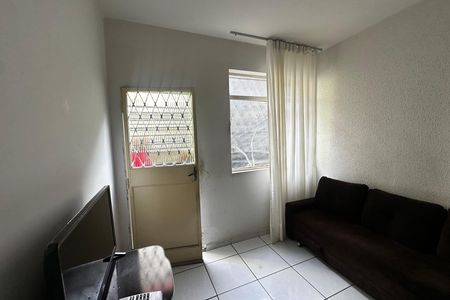Sala de apartamento à venda com 3 quartos, 70m² em Alto Barroca, Belo Horizonte
