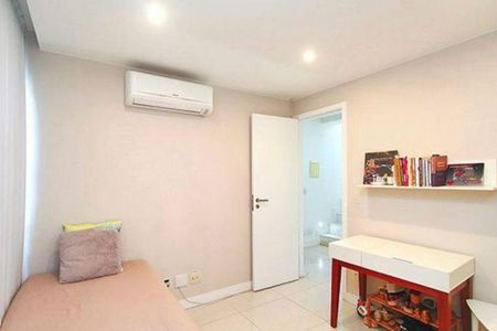 Casa à venda com 4 quartos, 210m² em Recreio dos Bandeirantes, Rio de Janeiro