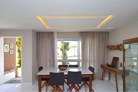 Casa à venda com 4 quartos, 210m² em Recreio dos Bandeirantes, Rio de Janeiro