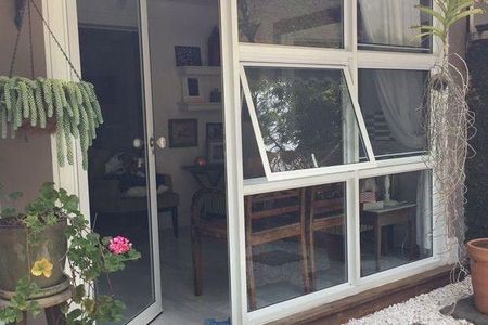 Casa de Condomínio à venda com 3 quartos, 205m² em Alphaville, Santana de Parnaíba