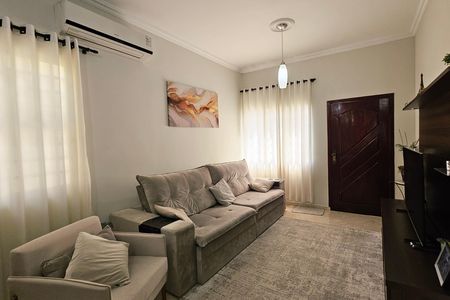 Casa à venda com 3 quartos, 260m² em Jardim Cica, Jundiaí
