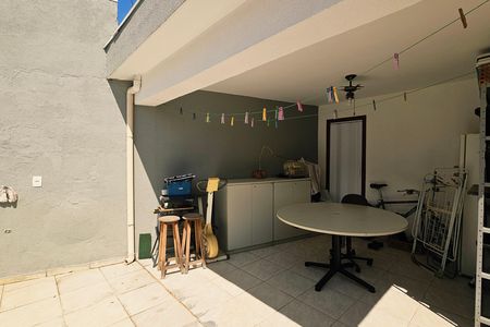 Casa à venda com 3 quartos, 260m² em Jardim Cica, Jundiaí