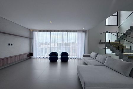 Casa para alugar com 4 quartos, 421m² em Granja Viana, Cotia