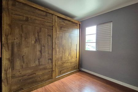 Quarto 2 de apartamento à venda com 2 quartos, 44m² em Jardim Ipanema, Santo André
