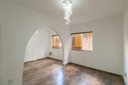 Casa à venda com 3 quartos, 103m² em Dona Clara, Belo Horizonte