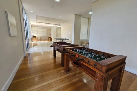 Casa à venda com 4 quartos, 300m² em Vila Santos, São Paulo