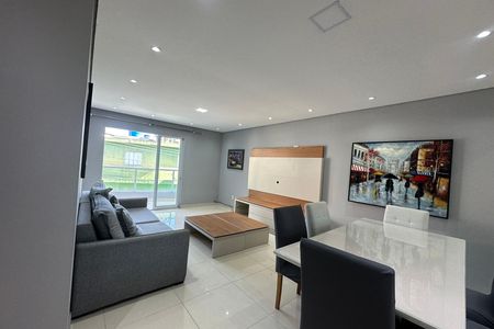 Sala de casa para alugar com 3 quartos, 120m² em Chácara do Solar Iii, Santana de Parnaíba