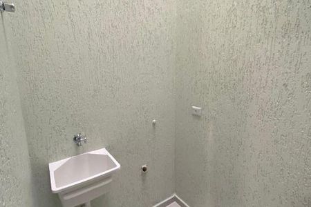Casa à venda com 2 quartos, 75m² em Jardim Ocara, Santo André