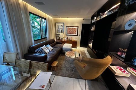 Apartamento à venda com 4 quartos, 140m² em Belvedere, Belo Horizonte