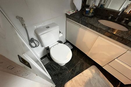 Apartamento à venda com 4 quartos, 140m² em Belvedere, Belo Horizonte